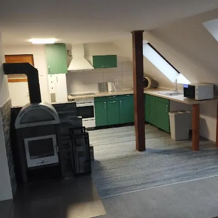 Aparthotel Pod Hrebeny 3*